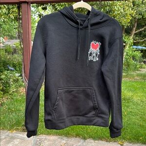 ❤️ KEITH HARING; Popular Uni-Sex Black Graphic Hoody Fits Men’s S & Misses M!